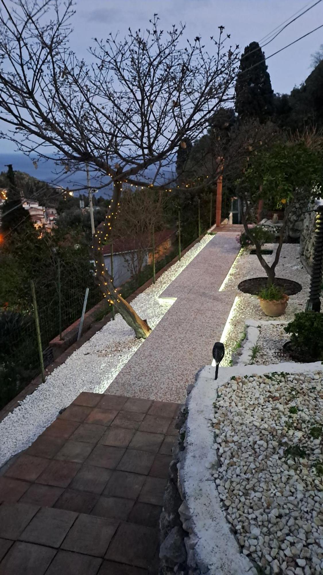 Villa Johnny And Mary'S House Breathtaking View Taormina Zimmer foto